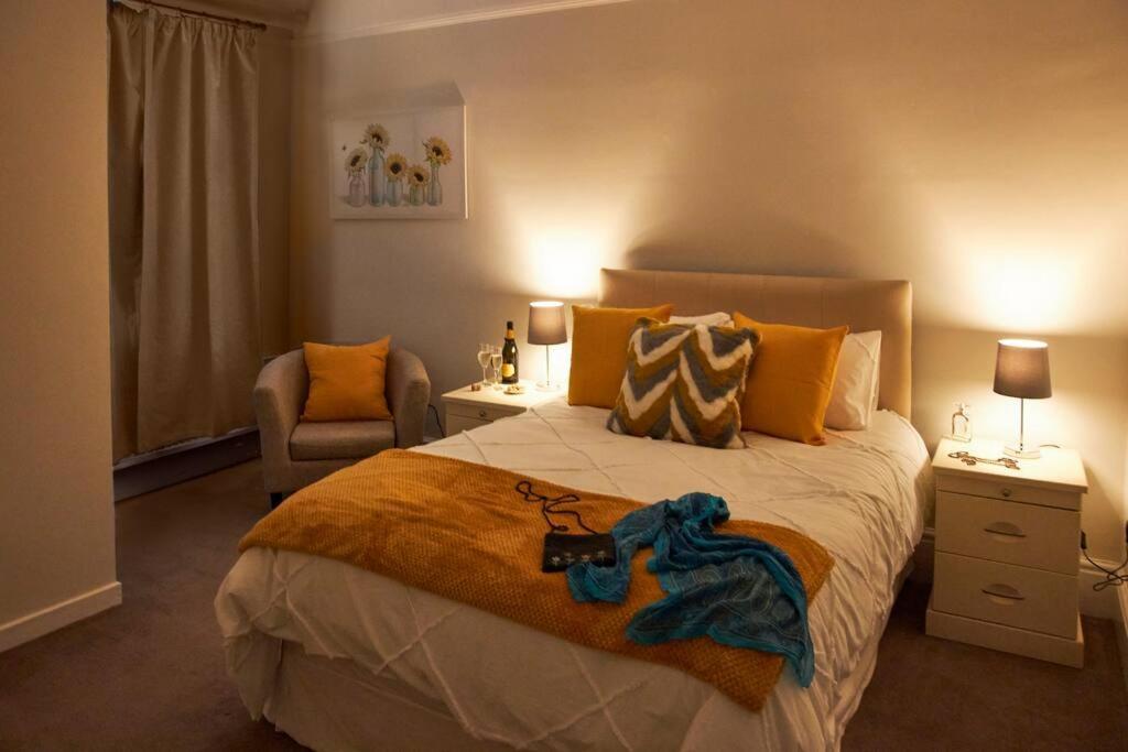 Comfy Big 7 Bedroom Townhouse Harrogate Bagian luar foto