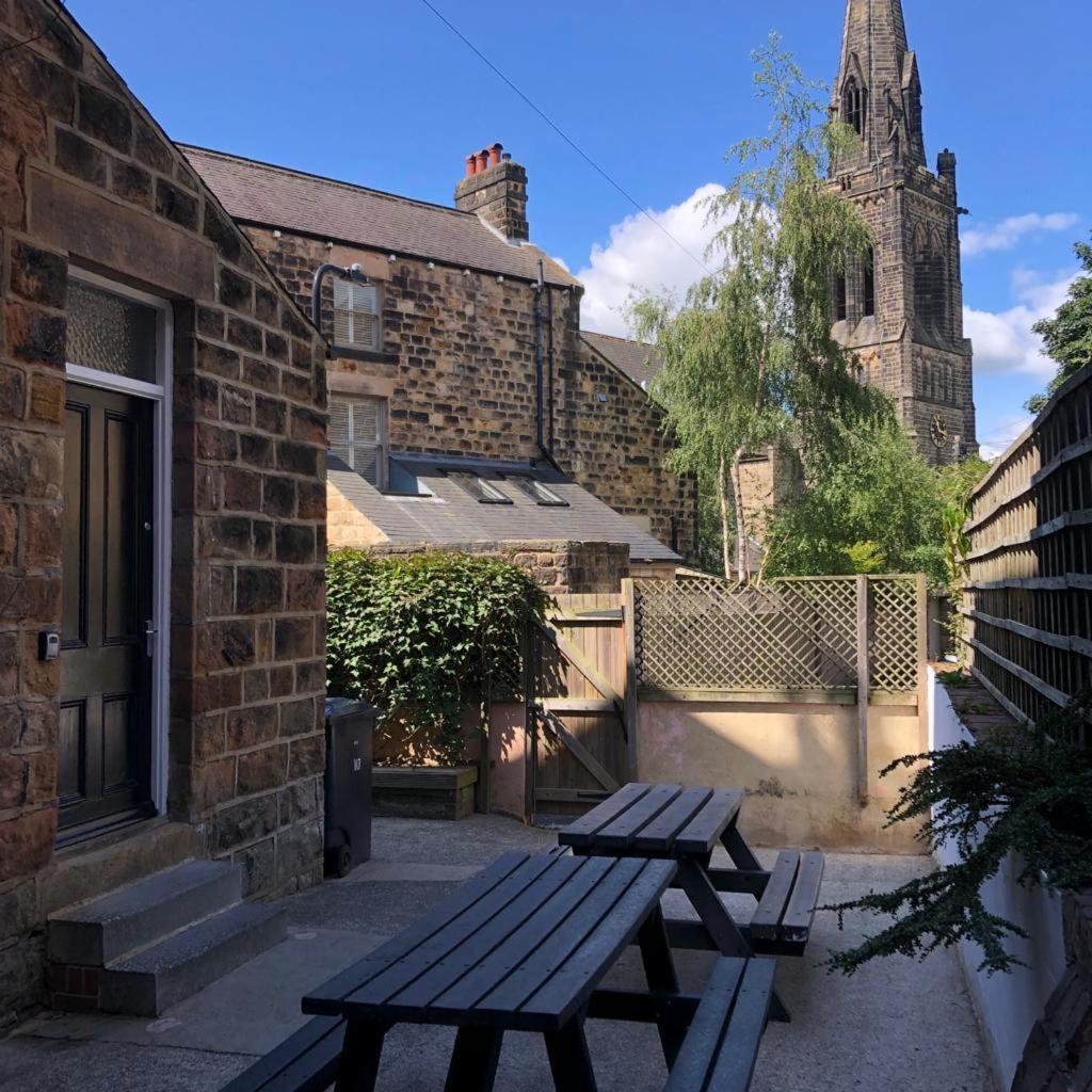 Comfy Big 7 Bedroom Townhouse Harrogate Bagian luar foto